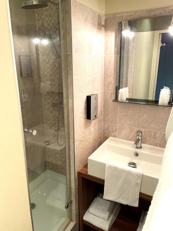Logis Hotel Le Saint Florent Mont-pres-Chambord Luaran gambar