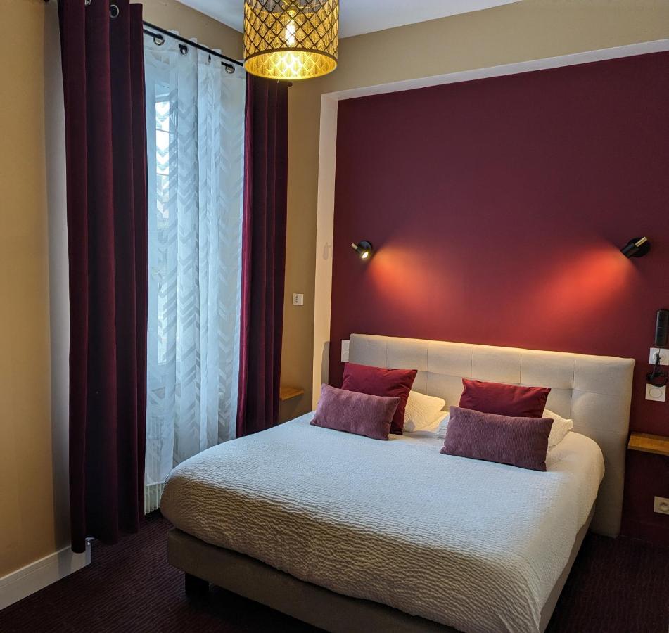 Logis Hotel Le Saint Florent Mont-pres-Chambord Luaran gambar