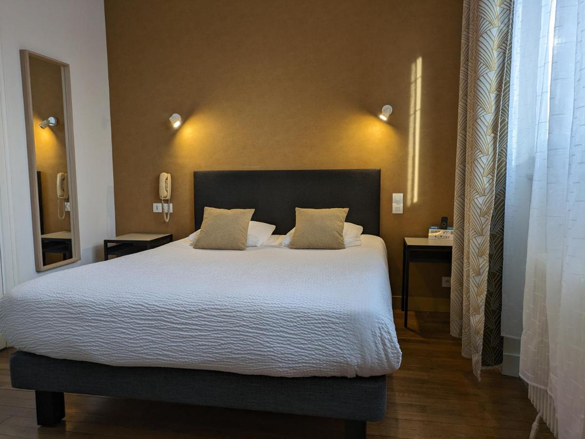 Logis Hotel Le Saint Florent Mont-pres-Chambord Luaran gambar