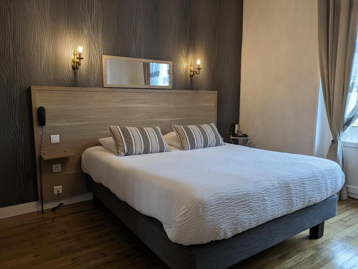 Logis Hotel Le Saint Florent Mont-pres-Chambord Luaran gambar