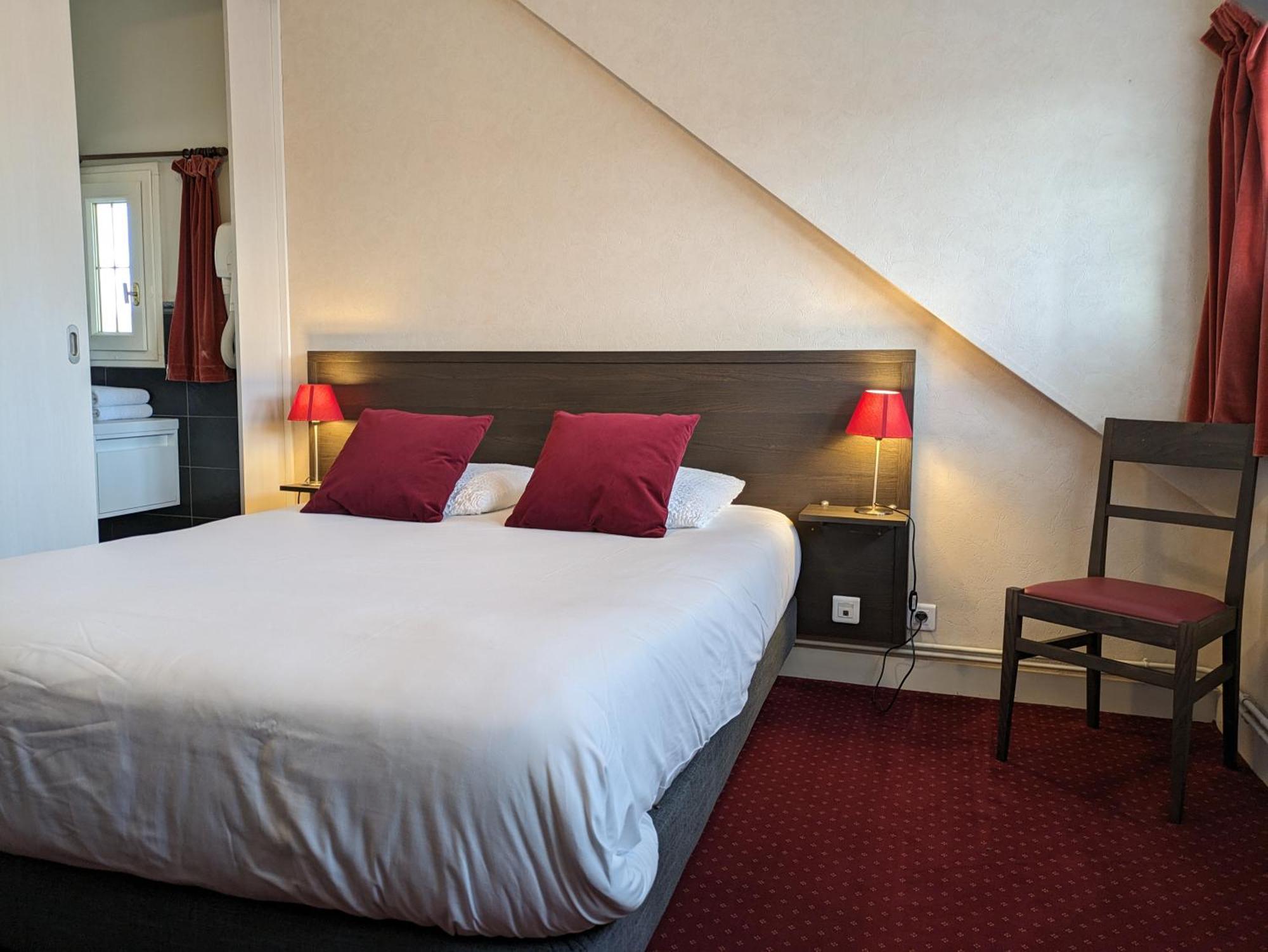 Logis Hotel Le Saint Florent Mont-pres-Chambord Luaran gambar