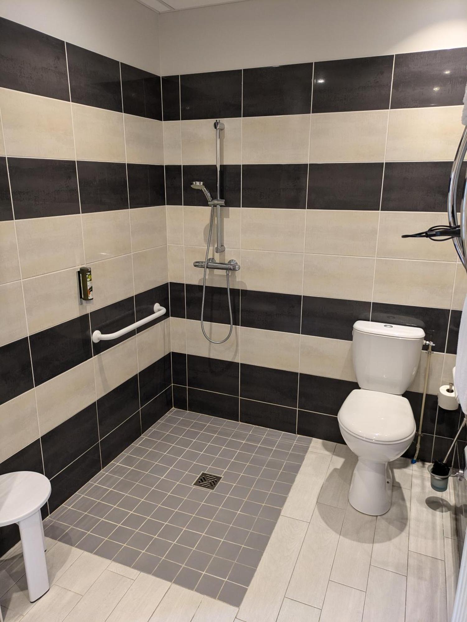 Logis Hotel Le Saint Florent Mont-pres-Chambord Luaran gambar