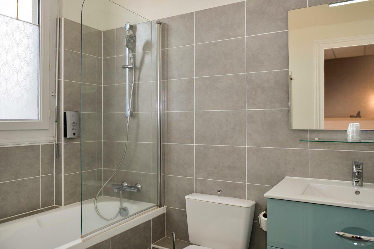 Logis Hotel Le Saint Florent Mont-pres-Chambord Luaran gambar